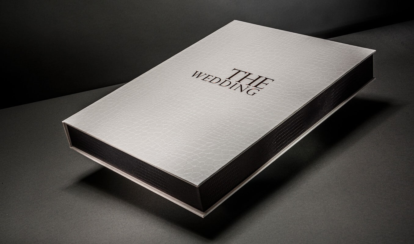 Premium wedding album